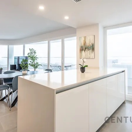 Global Properties, Nuevo Con Piscina Privada Y Terraza Con Vistas Al Mar Apartament