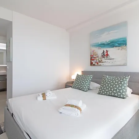 Global Properties, Nuevo Con Piscina Privada Y Terraza Con Vistas Al Mar Apartament *