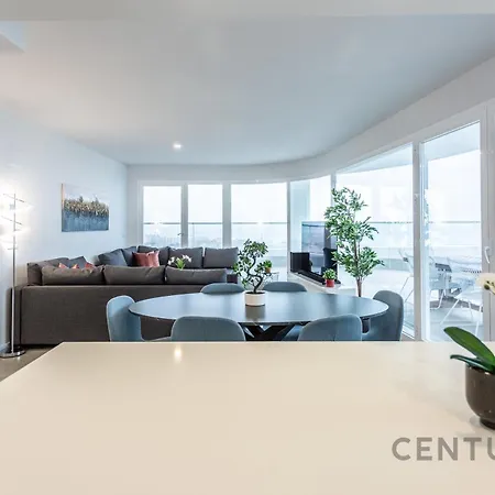 Appartamento Global Properties, Nuevo Con Piscina Privada Y Terraza Con Vistas Al Mar