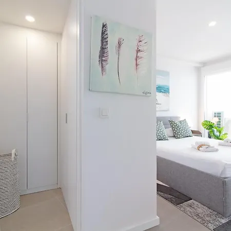 Global Properties, Nuevo Con Piscina Privada Y Terraza Con Vistas Al Mar Appartamento *